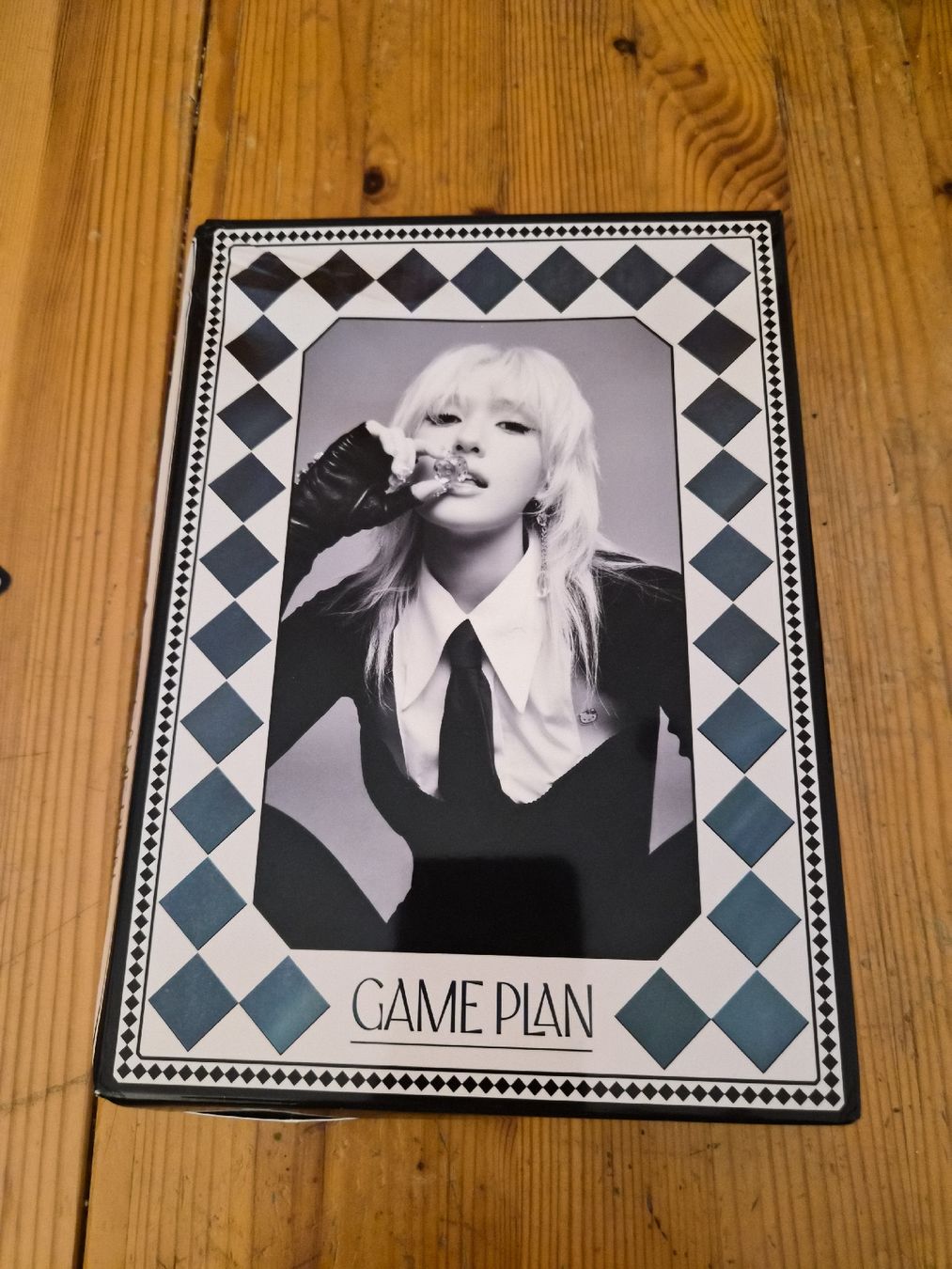 CD: JEON SOMI Game Plan EP – Usato da Zweisimmen venduto da val_2njg