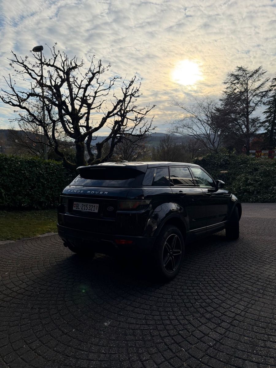 Land Rover Automobili: Range Rover Evoque Schwarz Land Rover – Usato da Liestal venduto da sha_92sb 1