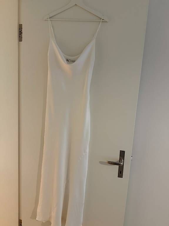 Vestiti: ZARA SLIP DRESS  ! – Usato da Wallisellen venduto da Marij1986