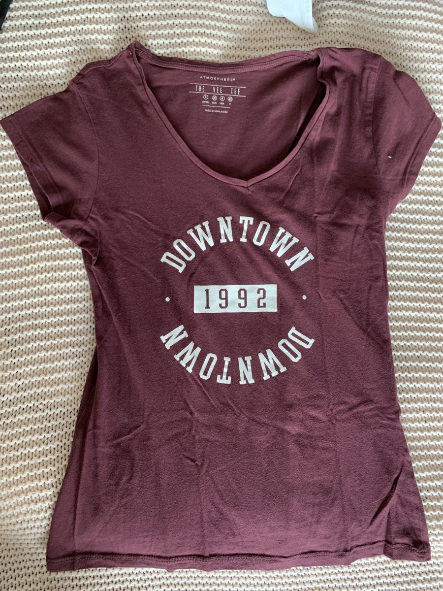 T-shirt: T-shirt bordeau – Usato da Montreux venduto da Izapeche811