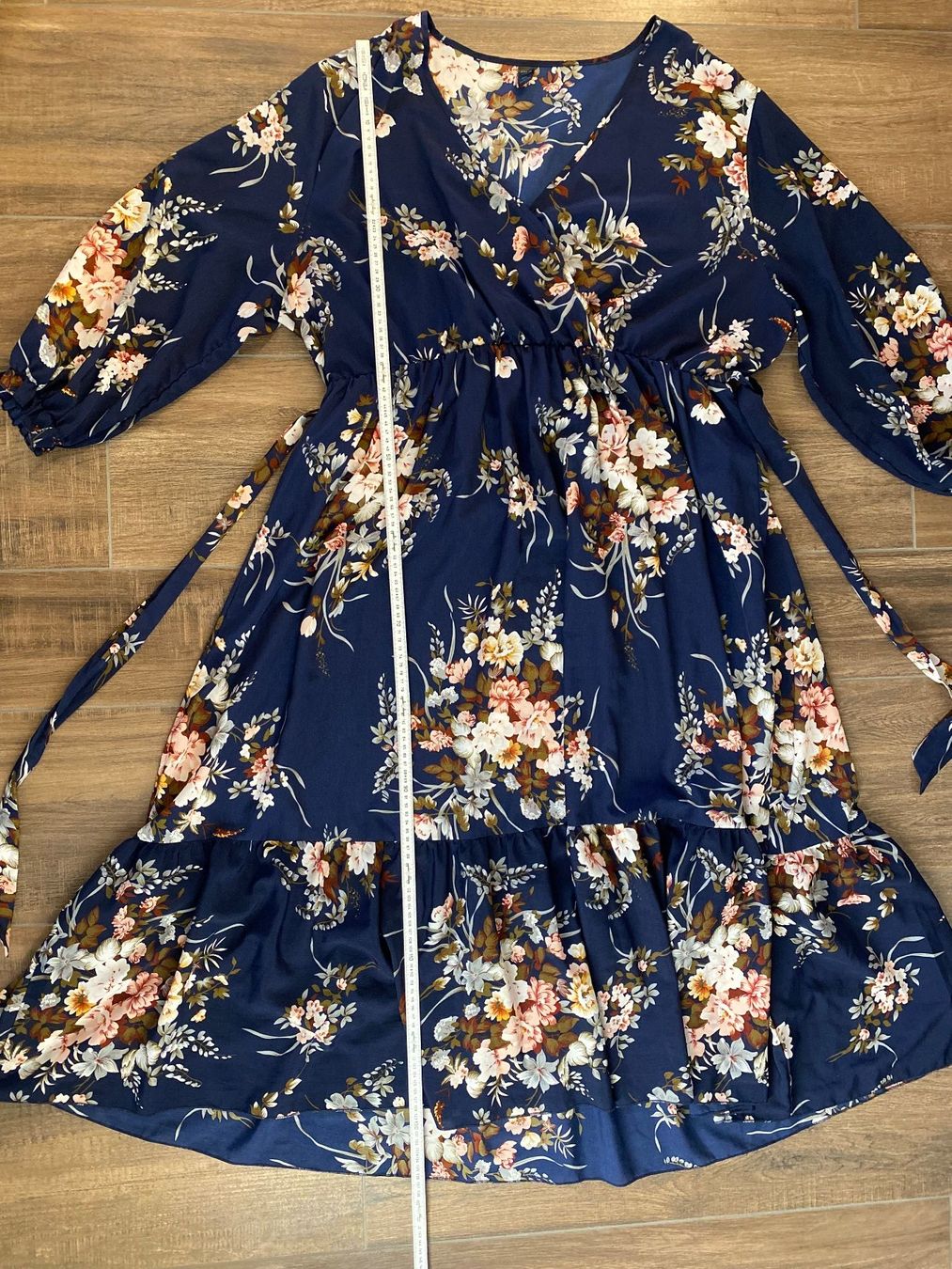 Shein Vestiti: Maxikleid mit Blumendesign navy Gr. 54 / 5XL – Usato da Pratteln venduto da a23_j2gs 6