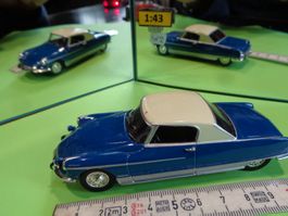 Citroen DS Coupe 1967  1:43 (ohne Box) Norev  > (H8)