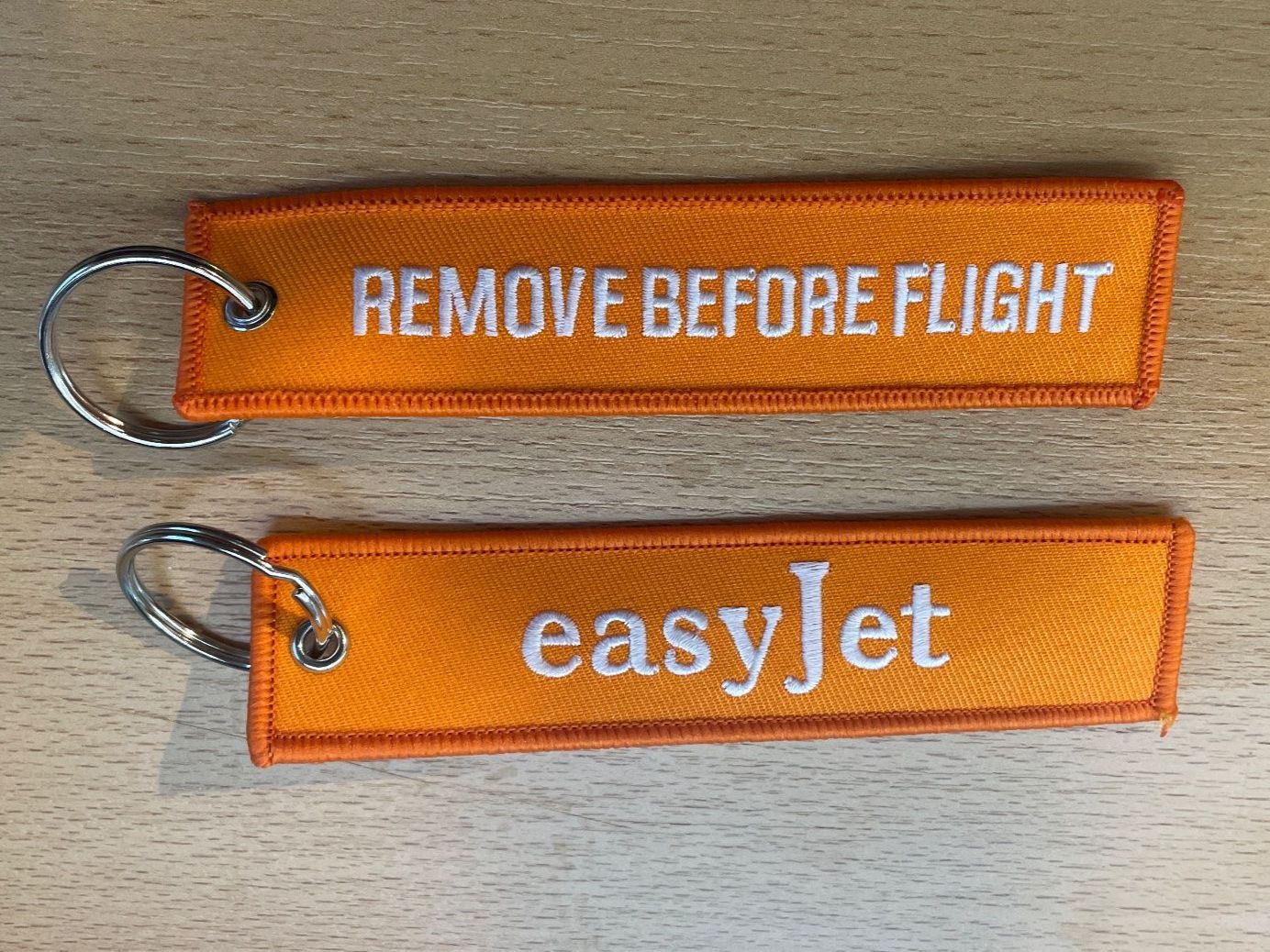 Portachiavi: 1 Schlüsselanhänger easyJet – Nuovo e nell'imballaggio originale da Hochfelden venduto da aviatikboerse_top