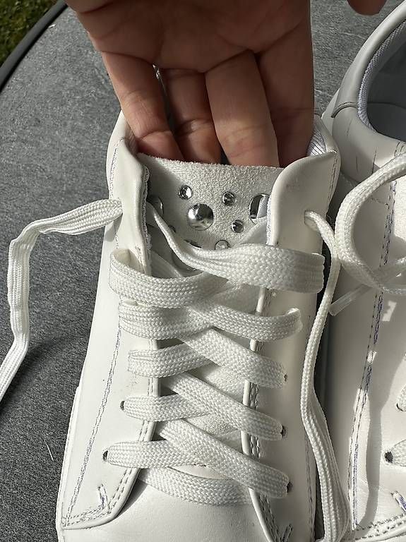 Scarpe da donna: Sneaker weiss, Gr. 40 – Usato da Thalwil venduto da and_fdf5 1