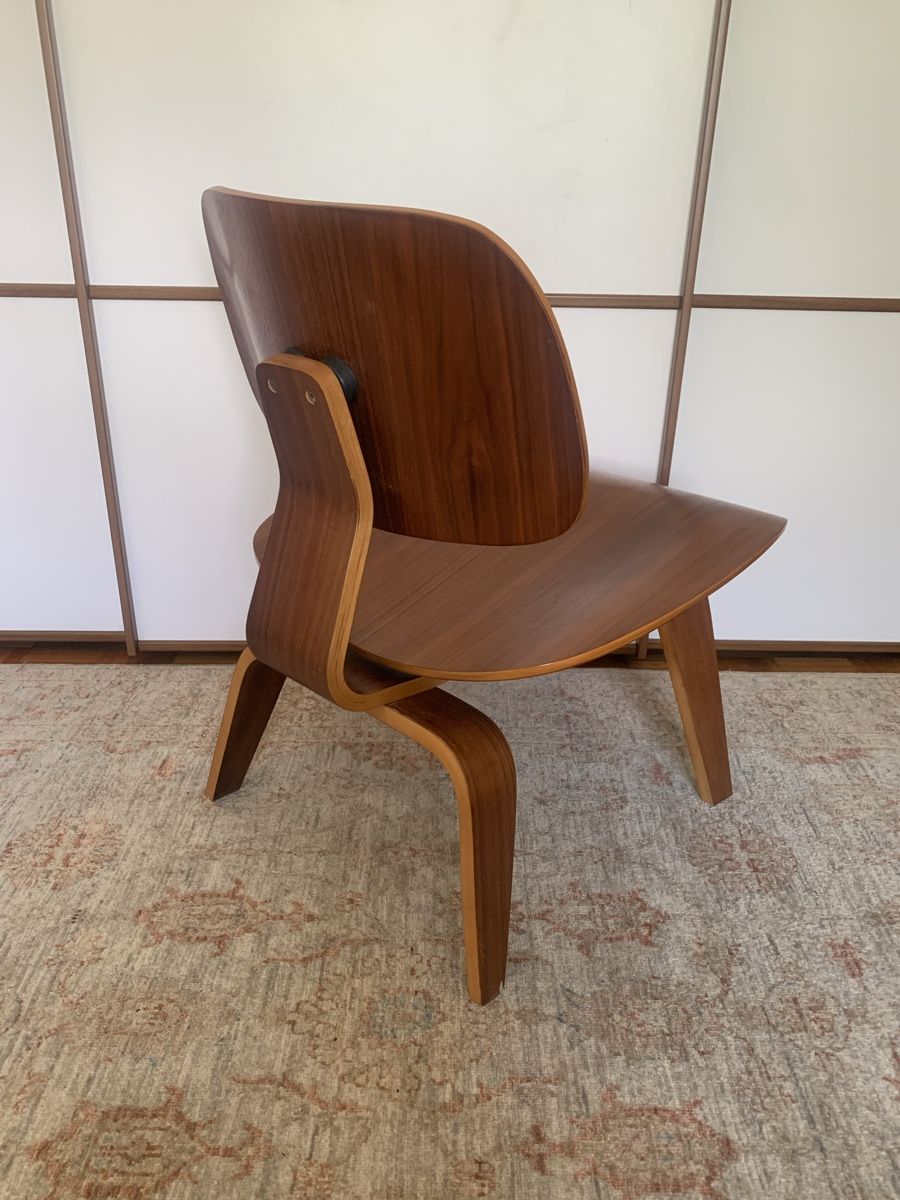 Eames Poltrone: Fauteuil Eames MCW Chaise pour Vitra - Noyer – Usato da Lausanne venduto da Xiaoxi 5