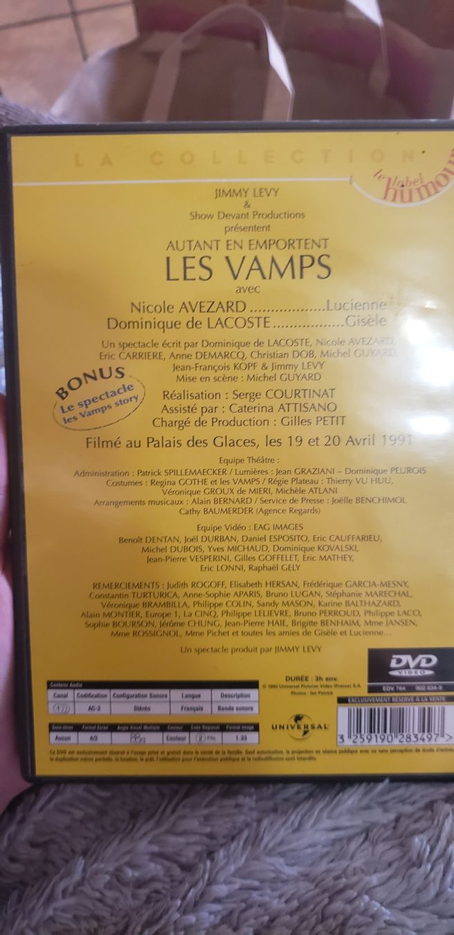 Tutti i DVDs: Spectacle les Vamps – Usato da Le Séchey venduto da Jill93 1