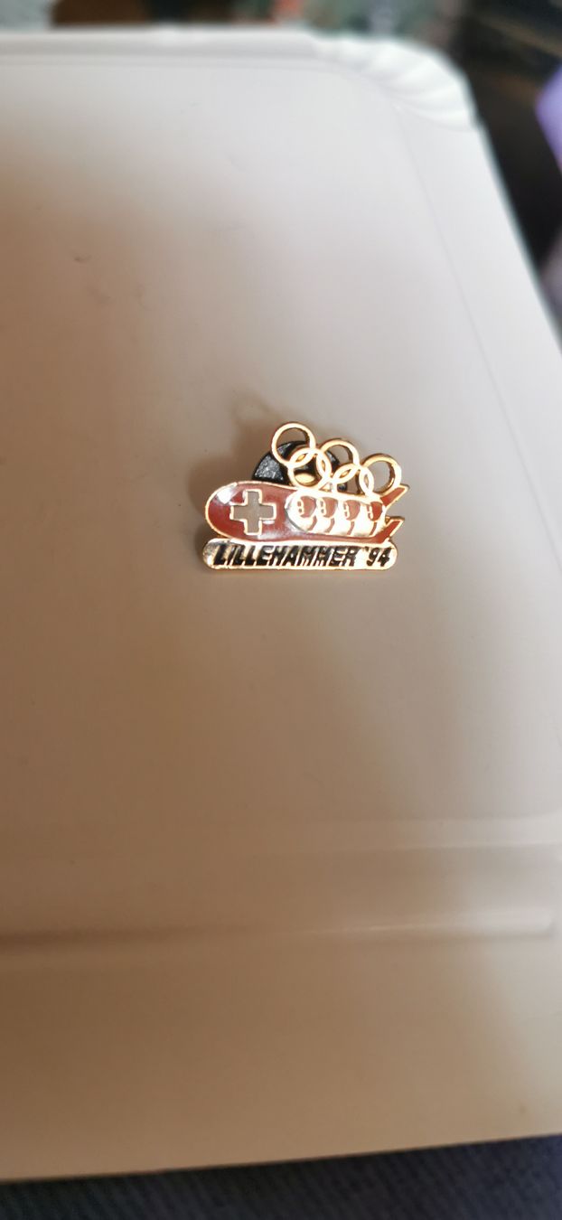 Placchette & Badge: Pin Bob Suisse JO – Usato da Genève venduto da vins50