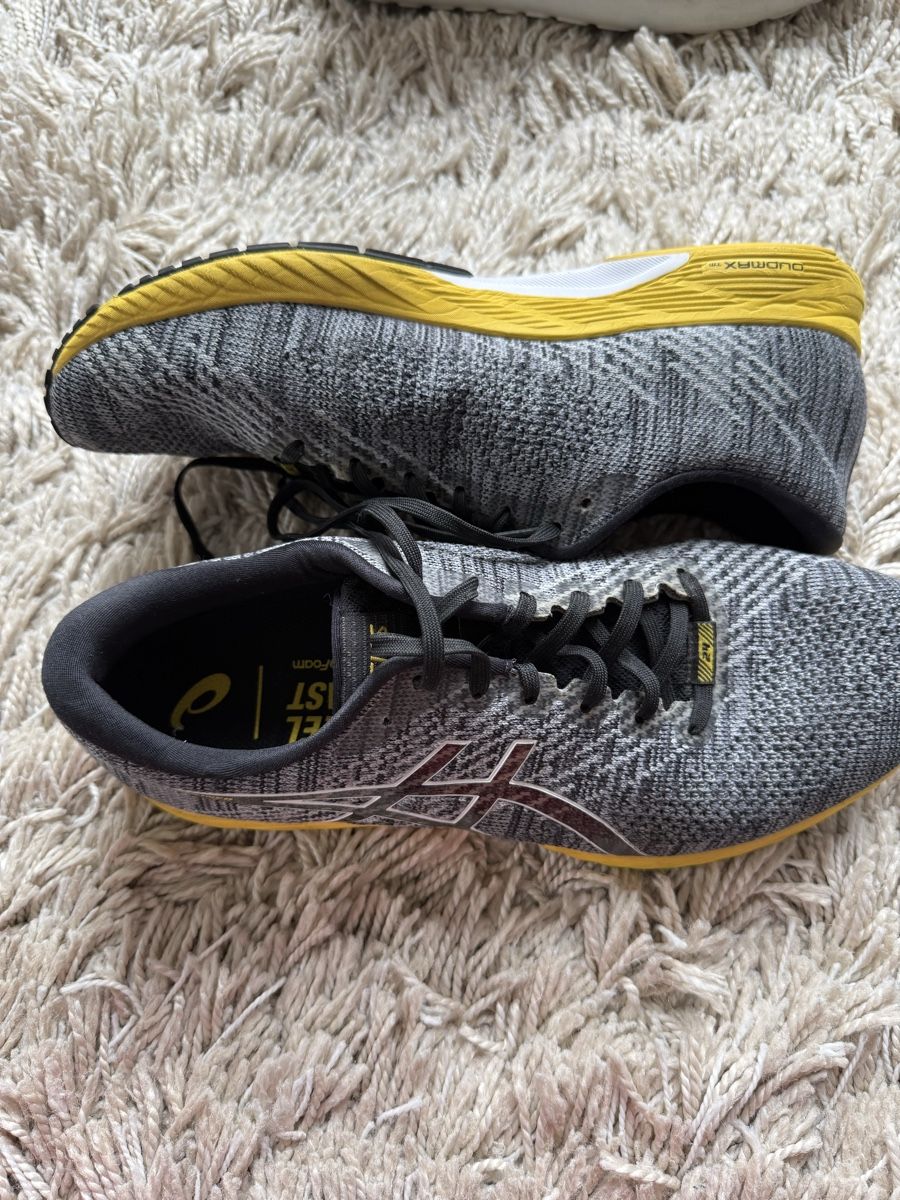 Asics Herrenschuhe: Asics DS Trainer – Gebraucht aus Zürich von Sebi.063 1