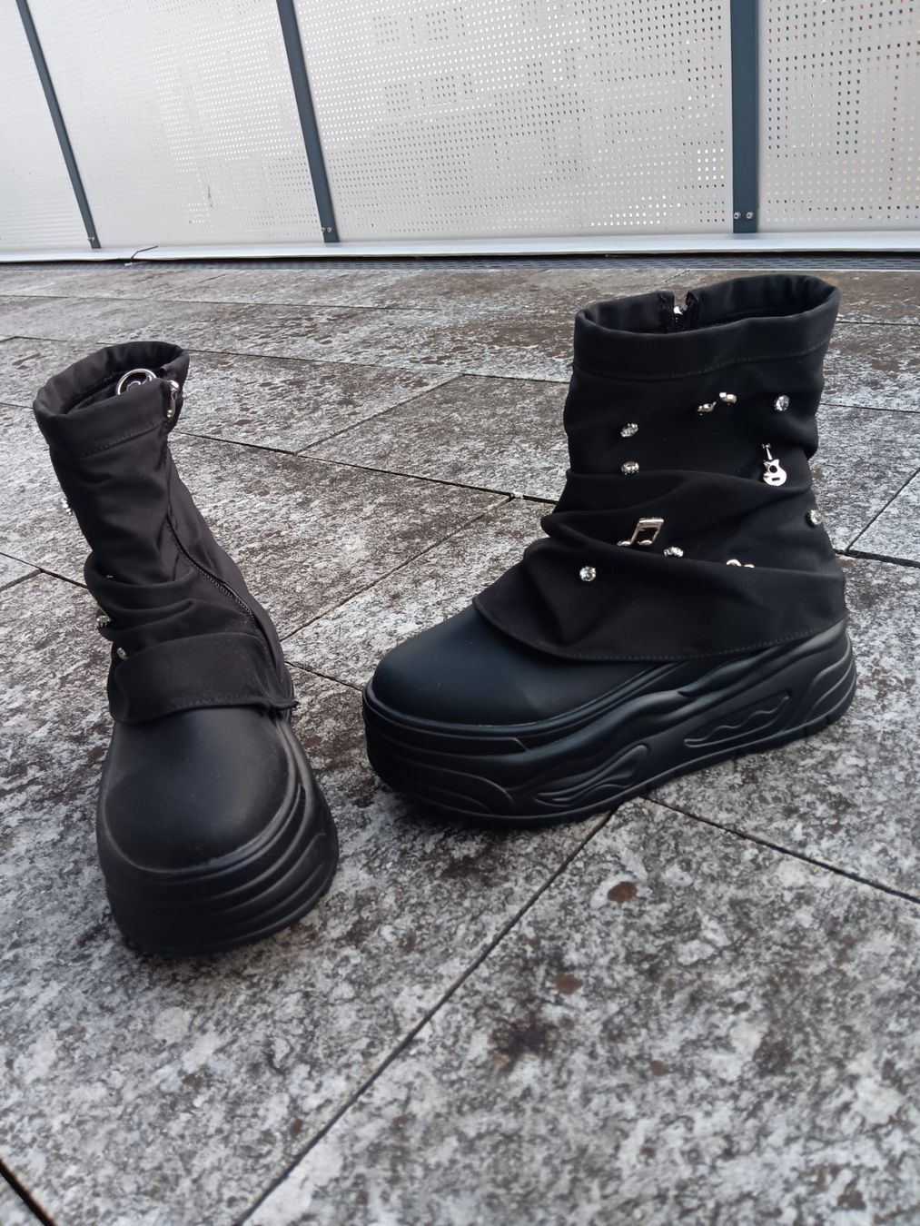 Scarpe da donna: Boots Gothic Style,hohe plateau NEU Gr.38 – Nuovo (secondo la descrizione) da Sachseln venduto da dz1979dz 1