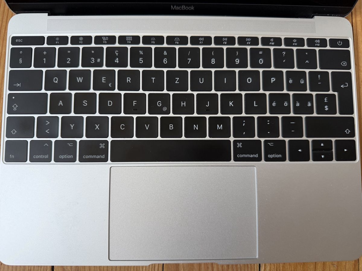 Apple Notebook: MacBook – Usato da Winterthur venduto da Milly_z9 1