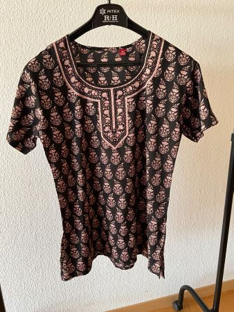 Tunika Gr. 40 – 100% Viskose – schönes orientalisches Muster