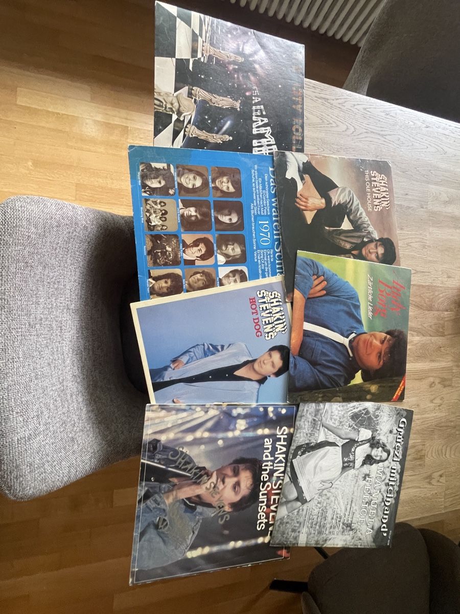 Dischi in vinile: Diverse Schallplatten-Sammlung: Shakin' Stevens u.a. Top! – Usato da Grüningen venduto da asomeg