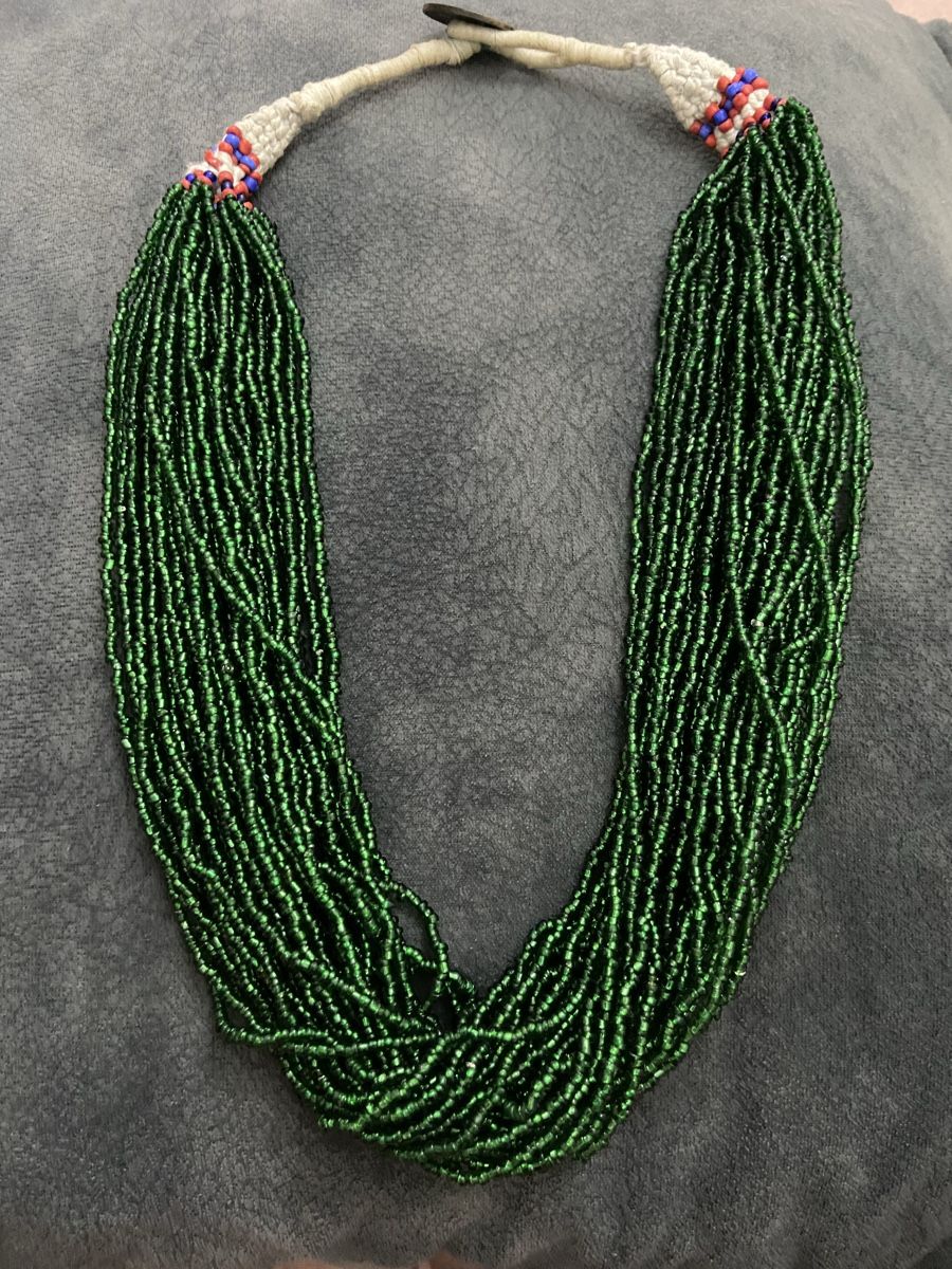 Ketten: Collier  – Gebraucht aus Montreux von Perledor