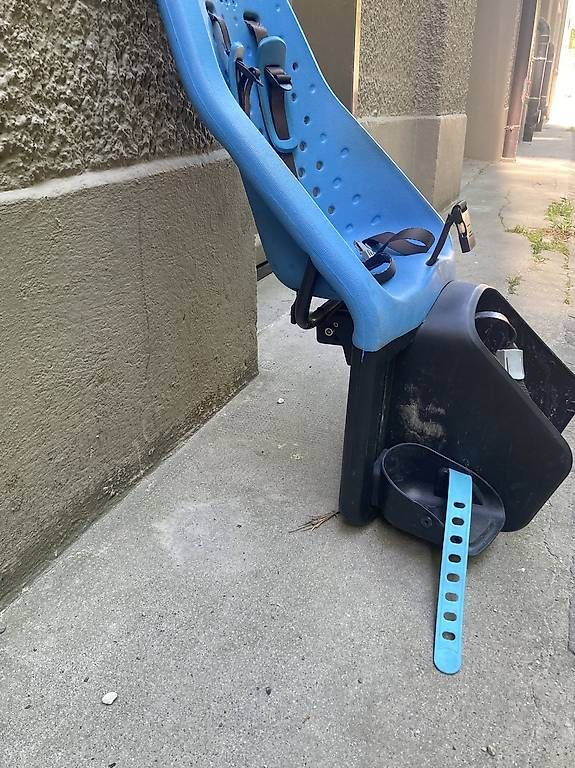 Seggiolini per auto: Siège vélo – Usato da genève venduto da sma_l7ft 1