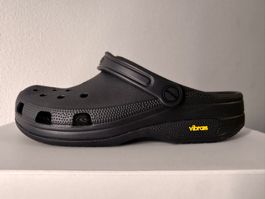 Crocs Classic EXP Black Vibram™ NEU M10 / W12 / 43-44
