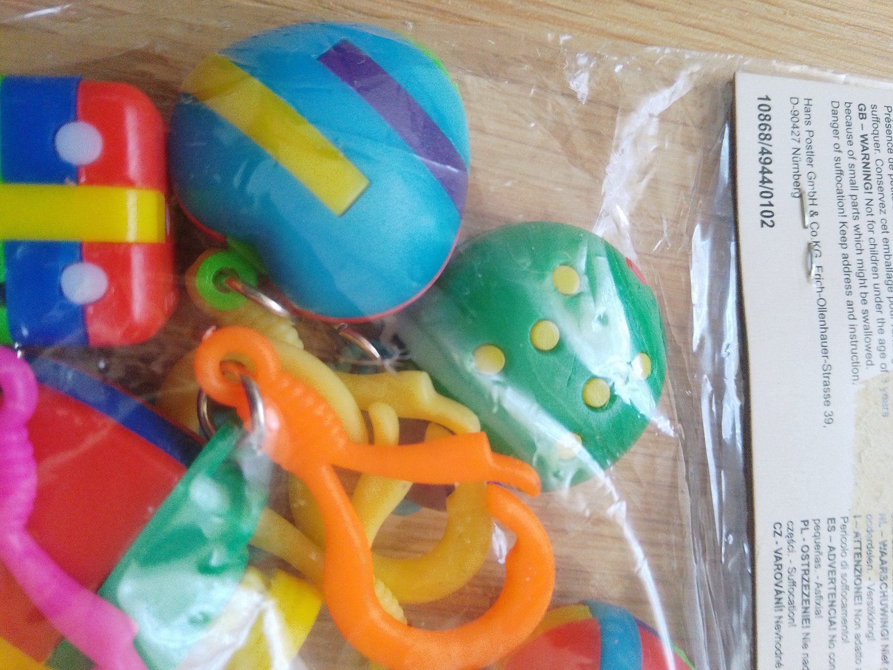 Spielzeuge: 5 Anhänger als Partyspass-Set, neu – Gebraucht aus Wohlen AG von salamanderspielwaren 2