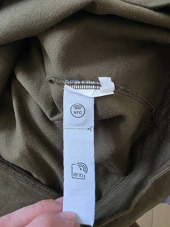 Stone Island Maglioni & Felpe: Stone Island Pull Large – Usato da Locarno venduto da ran_c5zb 4