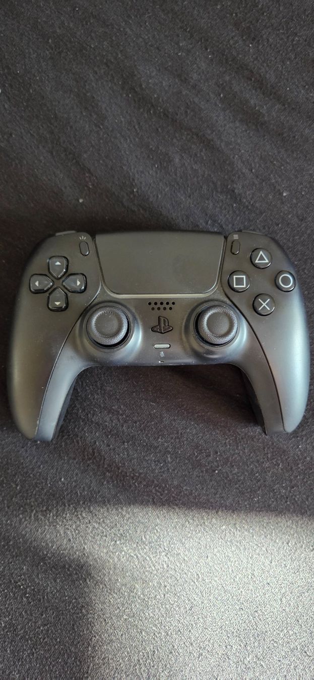Sony Controller: Ps5 Controller Schwarz – Gebraucht aus Zihlschlacht von vogelgrip