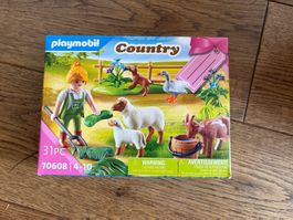 Playmobil 70608 Bäuerin mit Tieren