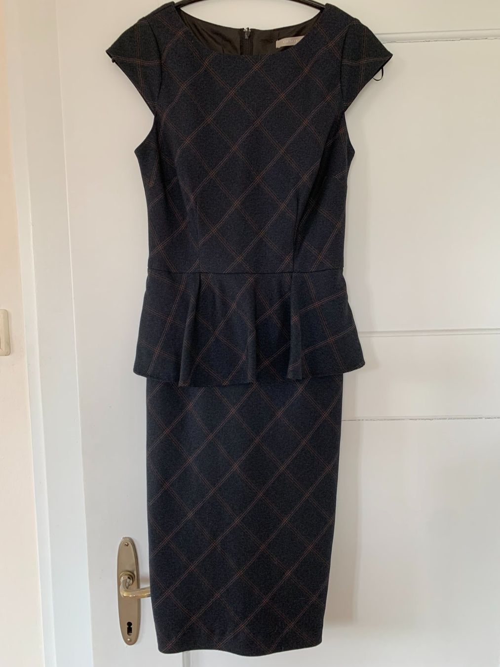 Orsay Vestiti: Orsay Damen Kleid, Gr. 34, Dunkelgrau – Nuovo (secondo la descrizione) da Worb venduto da farben20zauber 3
