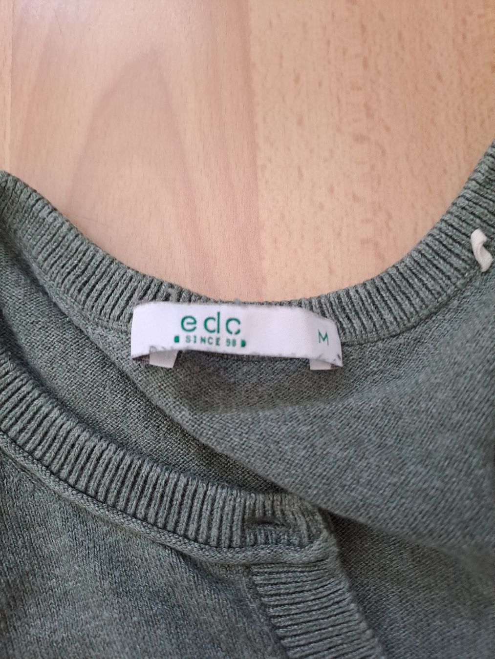 Maglioni & Felpe: Grüner Damen Pullover – Usato da Rothenburg venduto da 123odermatt 1