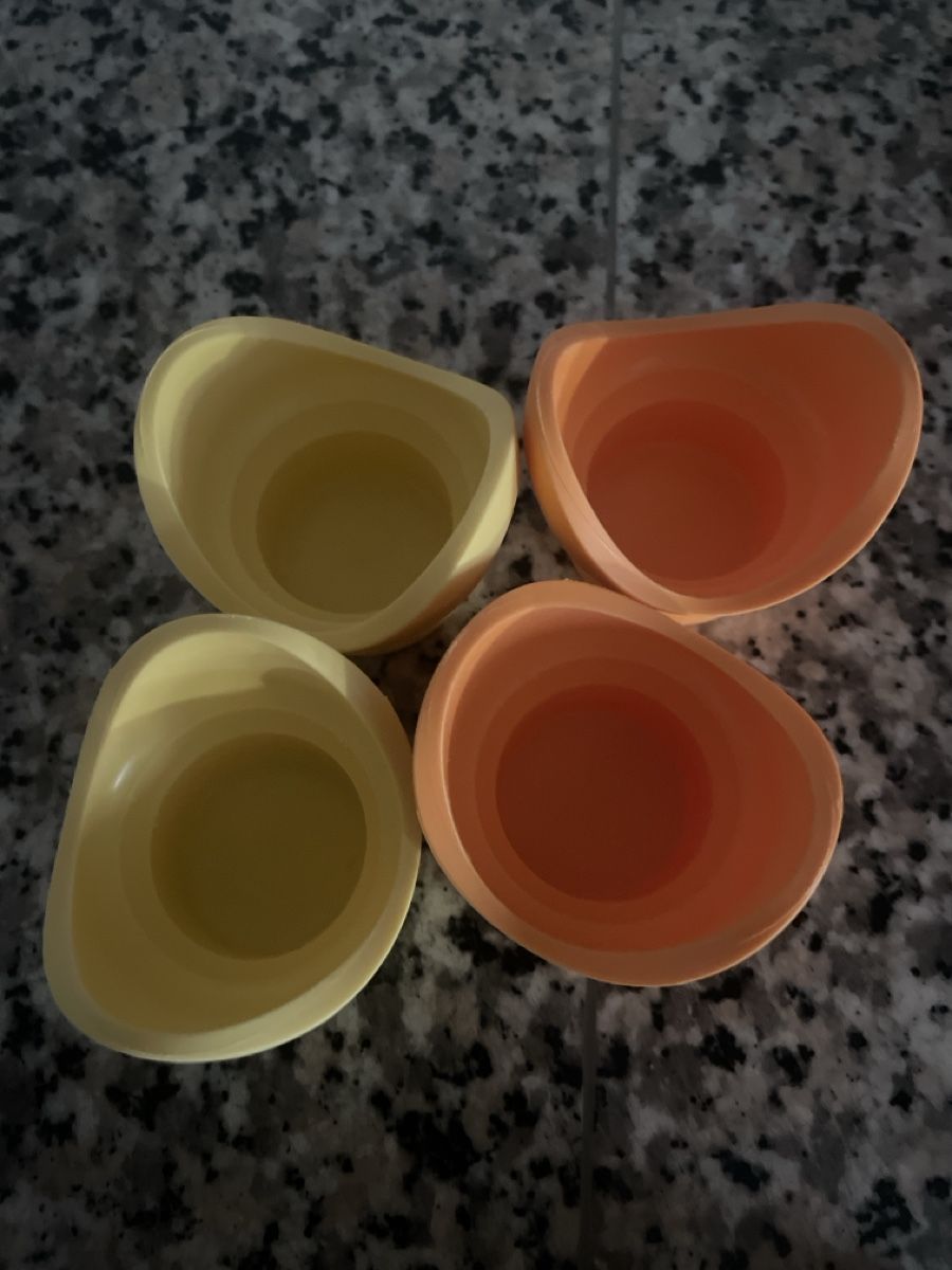Sonstiges Geschirr: 4 Eierbecher Tupperware gelb/orange – Gebraucht aus Kaiseraugst von KlausSina 3