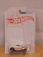 Hot Wheels 32 Ford GJW49-K710 NEW 