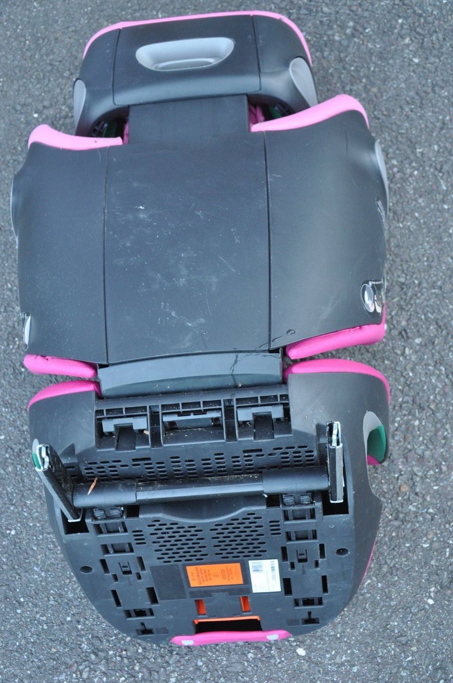 Cybex Sièges auto: Siège auto pour fillette 100-150 cm - Cybex Solution S I-Fix – D'occasion à Fully par Minouchka 1