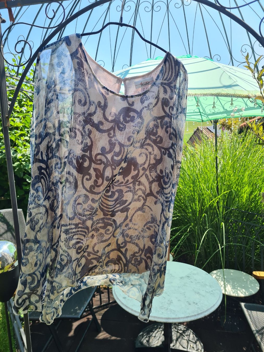 Camicette: Tesini Bluse Damen Grösse 42 gemustert leicht transparent gu – Usato da Dussnang venduto da Mak13