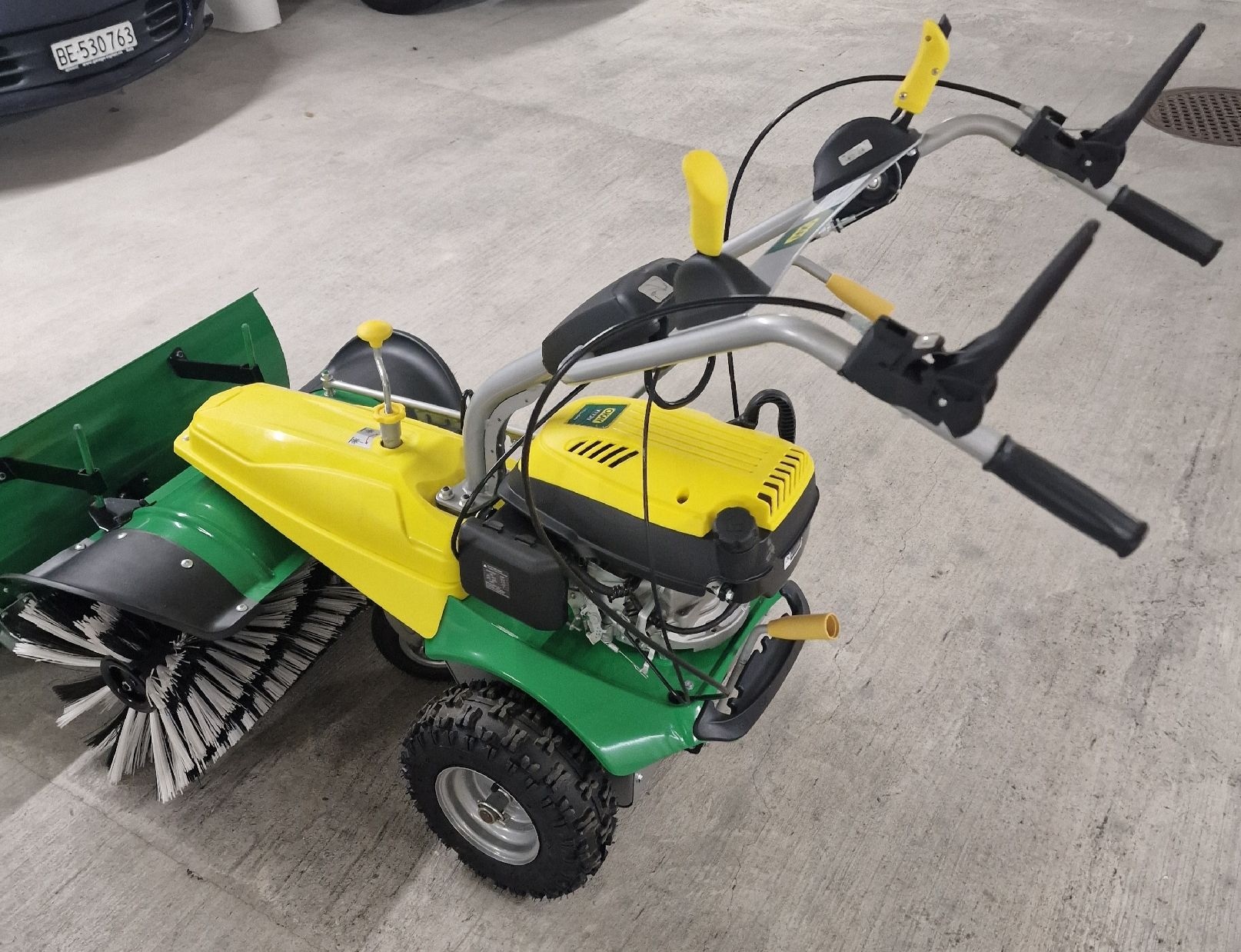 Toutes les machines: Kehrmaschine Okay – Neuf (Voir description) à Stadel par Truglo87 1
