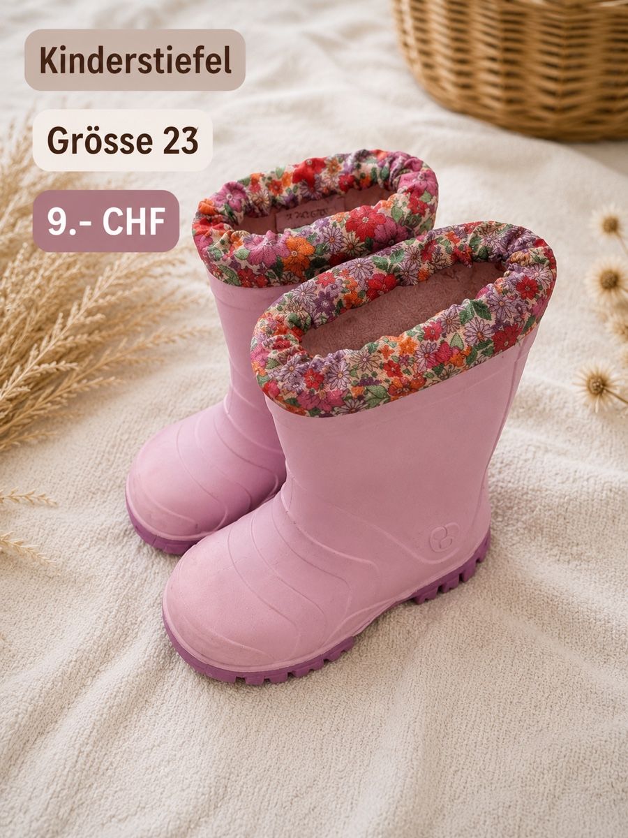 Chaussures garçon: Kinderstiefel Grösse 23 rosa Blumenfutter 9 CHF – D'occasion à Muotathal par mianyc