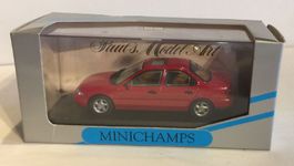 MINICHAMPS Ford Mondeo Limousine