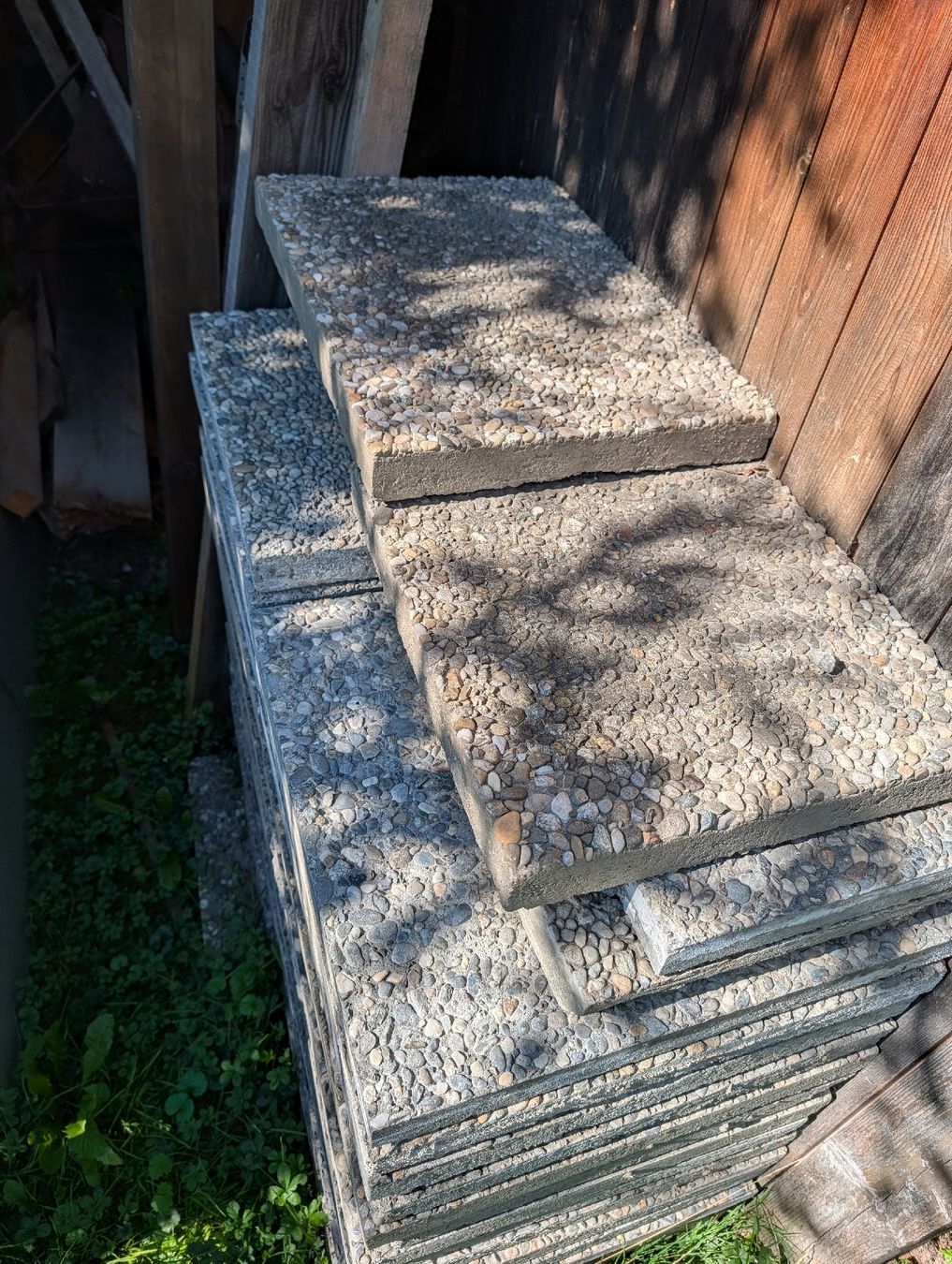 Rivestimenti per pavimenti: Waschbetonplatten, Lochgitterplatten – Usato da Diepoldsau venduto da gru_wk6s 5