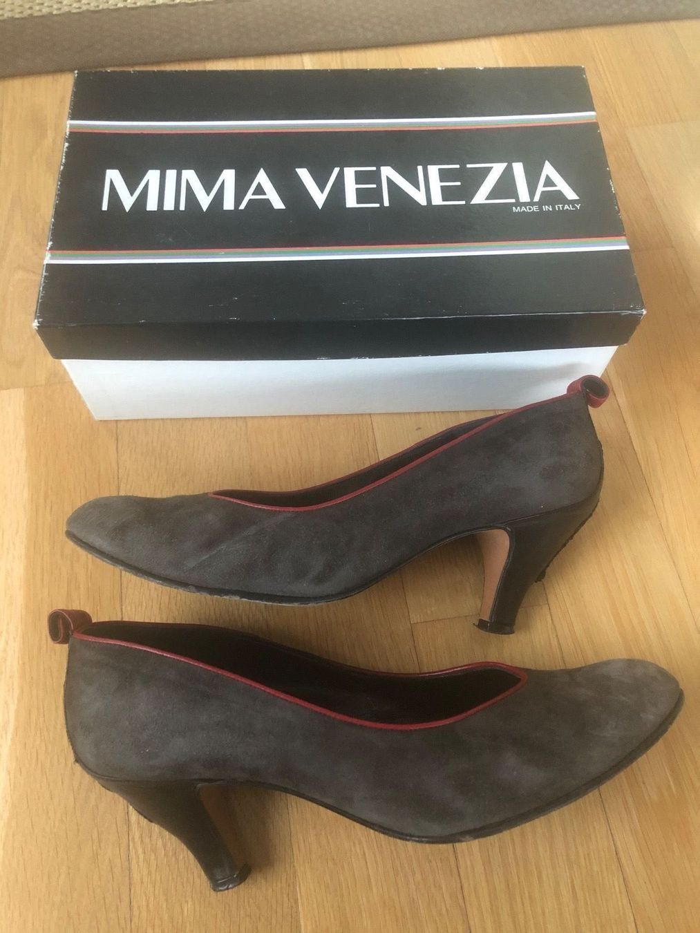 Scarpe da donna: Damen Wildlederschuhe Gr 38 – Usato da Uetikon am See venduto da erz13 1