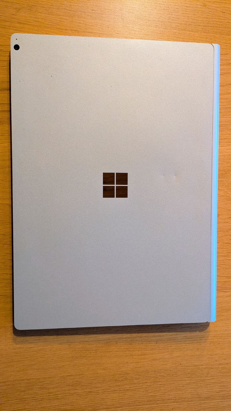 Microsoft Notebook: Microsoft Surface Book 2 (16 GB RAM) – Usato da Aarau venduto da Nosewalker 5