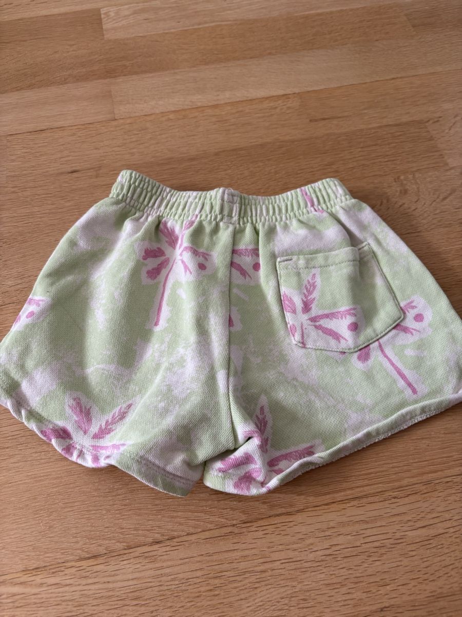Zara Pantaloni: Zara Short 128 – Usato da Fribourg venduto da dafral 2