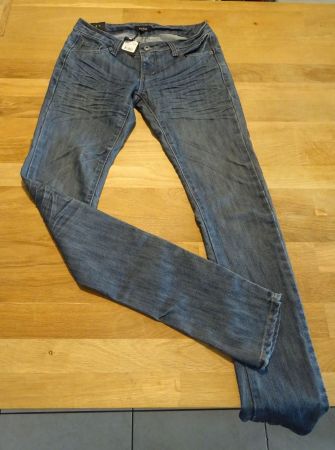 neu: Jeanshose Gr. 34 von Nulu