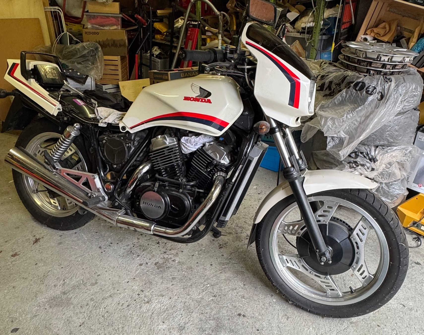 Honda Strada: Motorrad Honda VT 500 E PC11 – Usato da Brügg BE venduto da Pemo