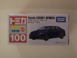 Tomica 100 Toyota Camry Sports