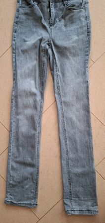 Jeans grau 34 von Chicoree