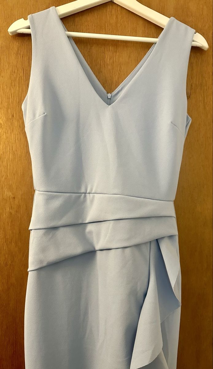 Vestiti: Wunderschönes Abendkleid hellblau, Seitentasche, Pumps – Nuovo (secondo la descrizione) da Wettingen venduto da muck2025 1