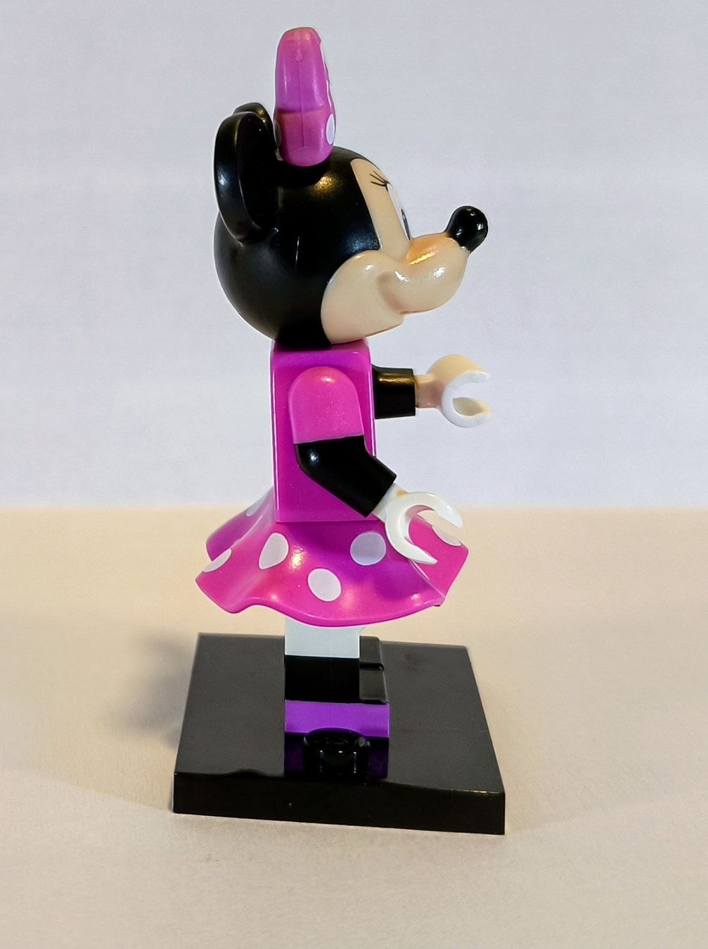 Lego Kit di costruzioni: Lego Minifigures Disney - Minnie Maus – Usato da Muri AG venduto da Kramsi 4