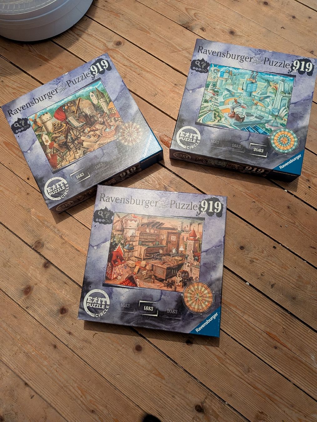 Puzzle: Ravensburger Exit Circle Puzzle , 919 Teile, 3 Stück – Usato da Uznach venduto da Chalesanda