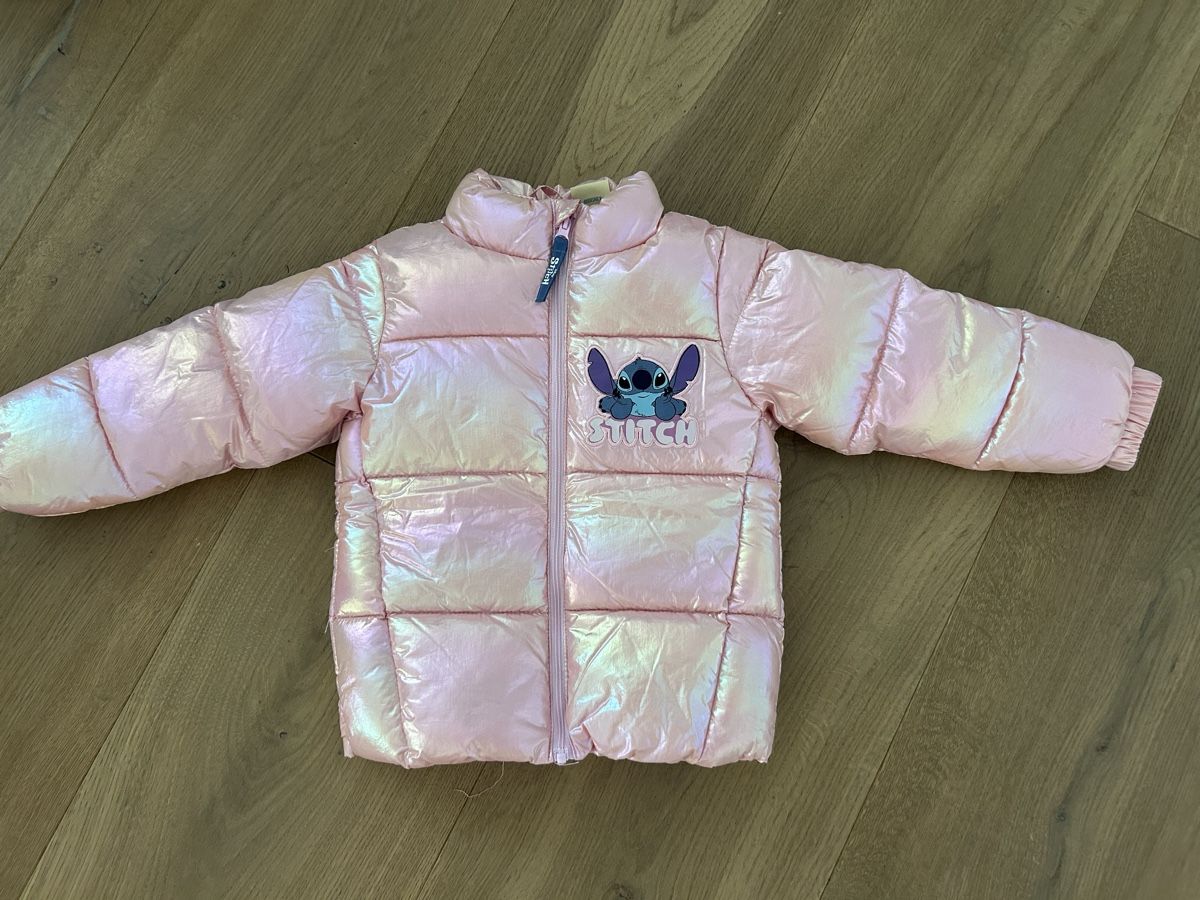 Vestes & Manteaux: Steppjacke Mädchen rosa Grösse 92 mit  2-3 mal angezogen – D'occasion à Rümlang par Jennyanna