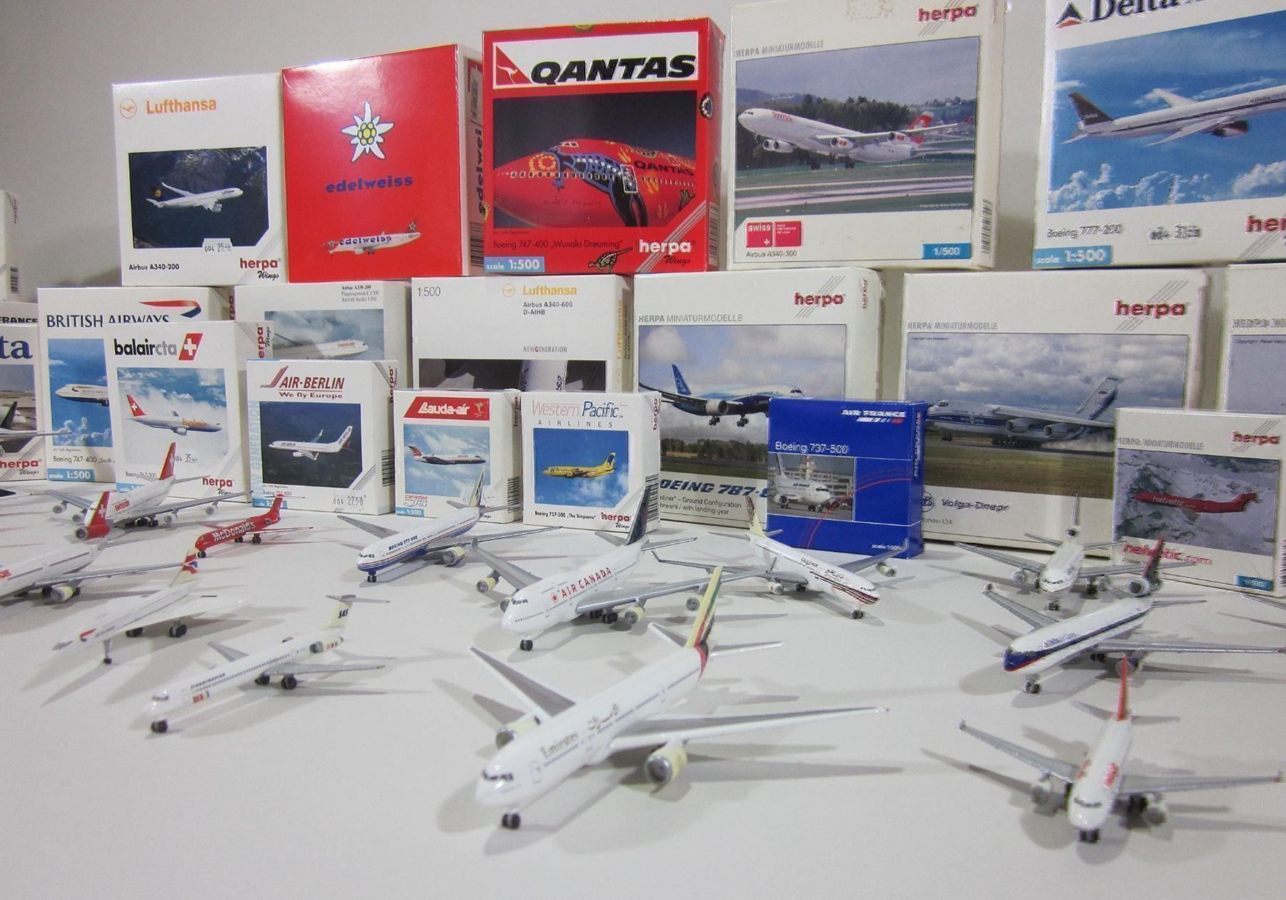 Herpa Kit di modellismo & Modellini statici: Herpa Flugzeugmodelle 1/500 – Usato da Bäretswil venduto da robsonantik 4
