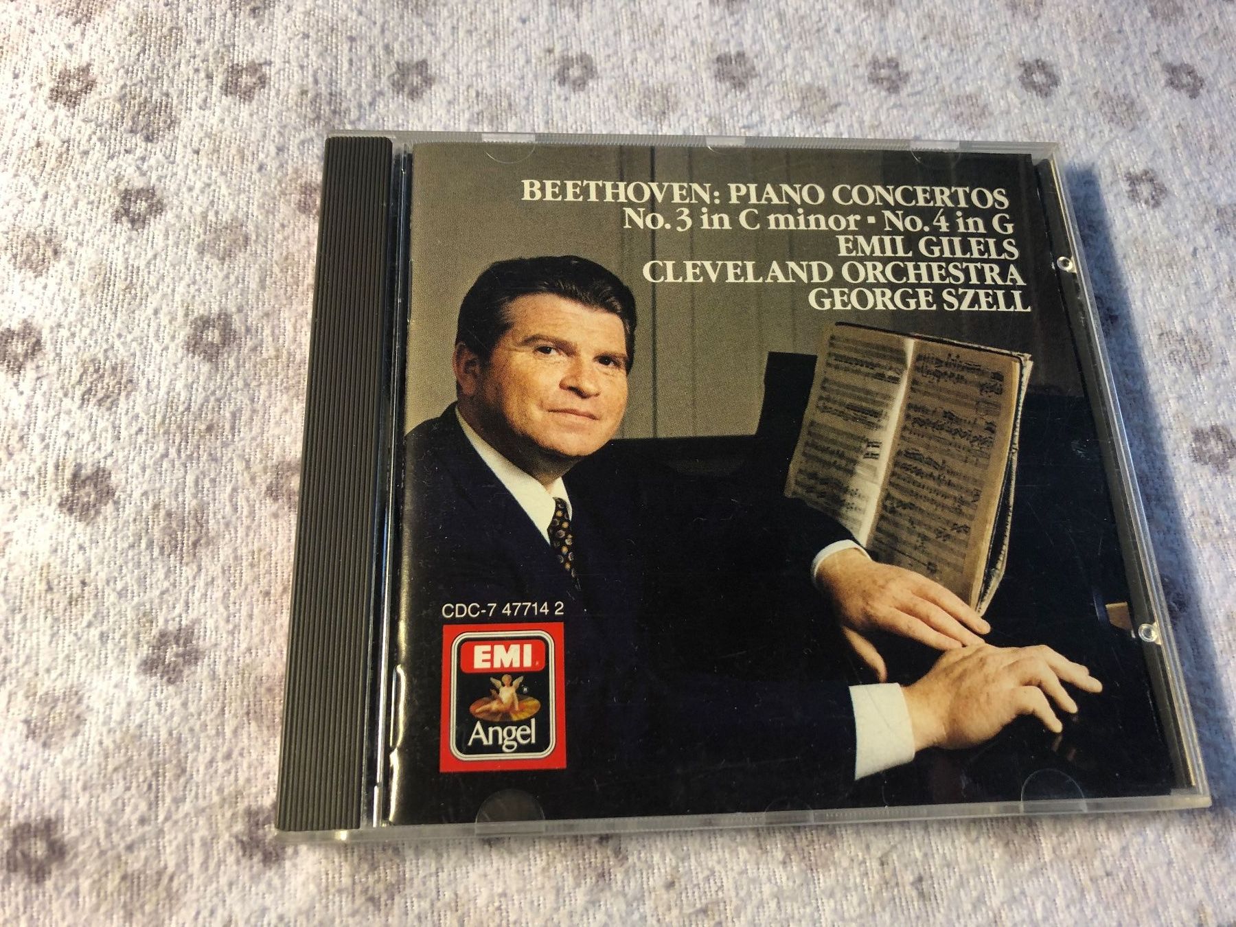 CD: Beethoven: Klavierkonzerte Nr. 3 & 4, CD – Usato da Schübelbach venduto da Bemafaja