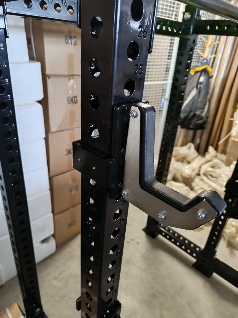 Hometrainer: Power rack 180 oder 220cm – Nuovo e nell'imballaggio originale da Volketswil venduto da Fsladek 3