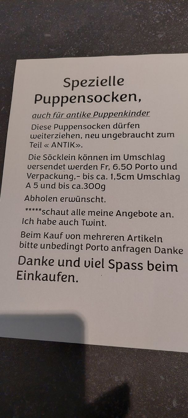 Bambole: Puppensocken hellblau gestrickt neu ungebraucht  – Nuovo (secondo la descrizione) da Muri AG venduto da nindo1 1