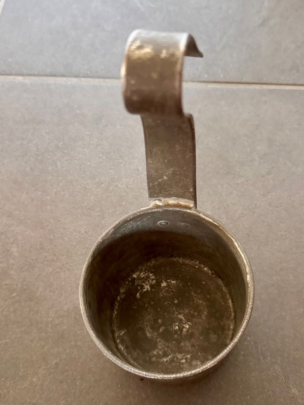Elettrodomestici da cucina: Antiker Milchschöpfer 5 dl Messbecher Milchmass – Usato da Rothrist venduto da Fondgruebe 4