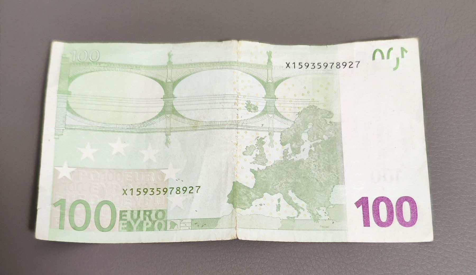 Banconote: 100 Euro € Banknote 2002 – Usato da Zürich venduto da turbopuz 1